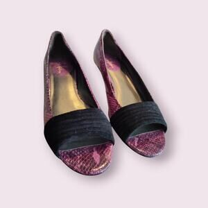 Cole Haan Air Women's Purple Snakeskin Style‎ Peep Toe Wedge Pump Sz 10.5 B
